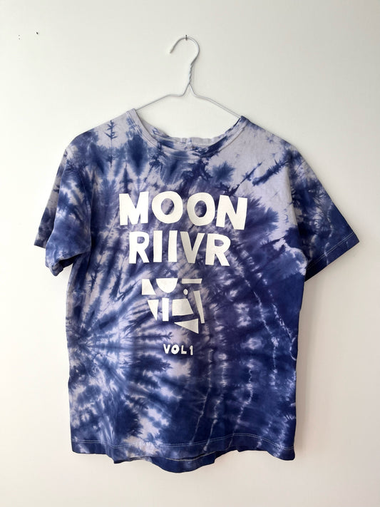MOONRIIVR - LIMITED EDITION VINTAGE TEE In White/Blue Tie Dye