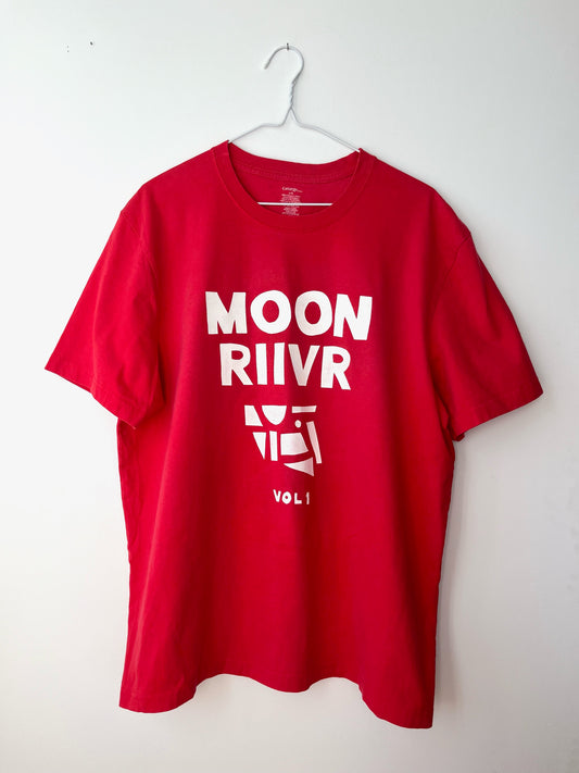 MOONRIIVR - LIMITED EDITION VINTAGE TEE in Red